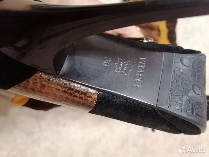 Новые зимние сапоги Vitacci