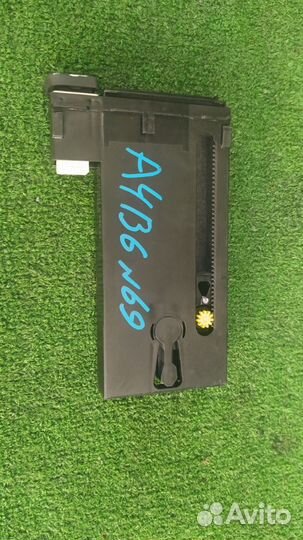 Подстаканник Audi A4 B6 универсал BDV 2002