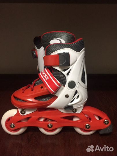 Роликовые коньки