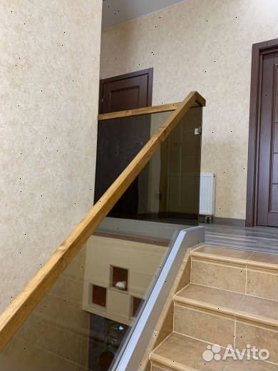 Стеклянные перила для лестниц