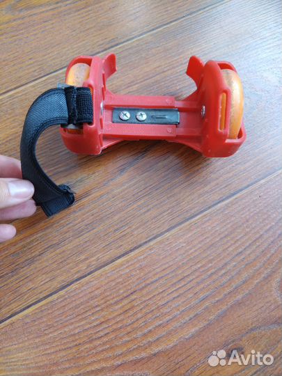 Ролики на кроссовки универсальные