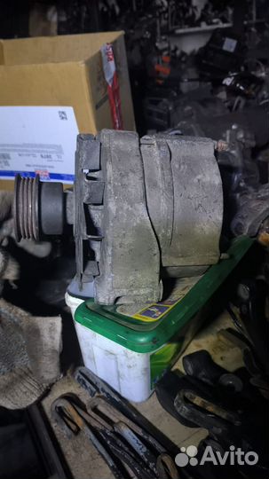 Генератор Audi 80 100c4 2.0л 050903015J