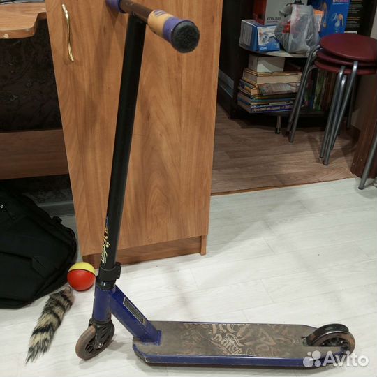 Трюковой самокат tech team