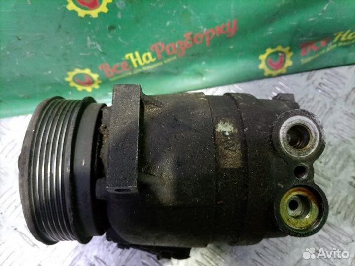 Компрессор кондиционера Opel Vectra B седан 1.8