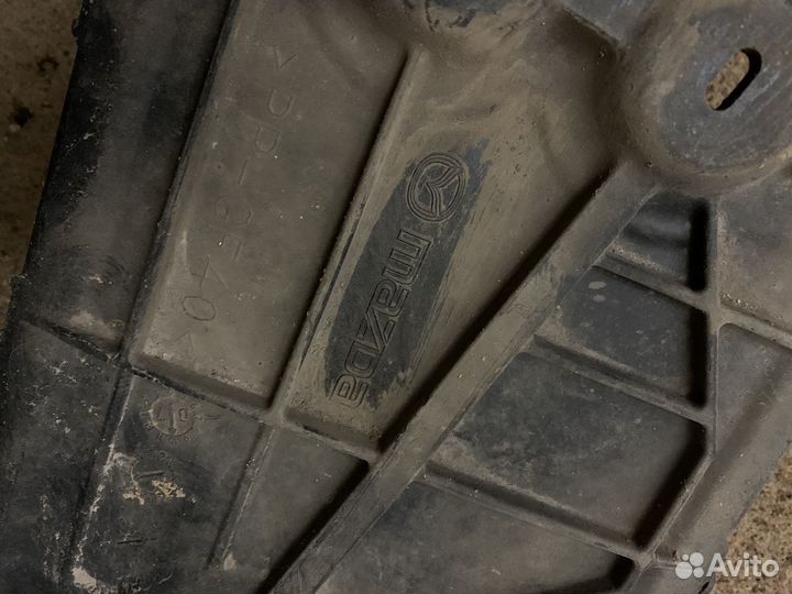 Площадка под акб mazda 6 gh