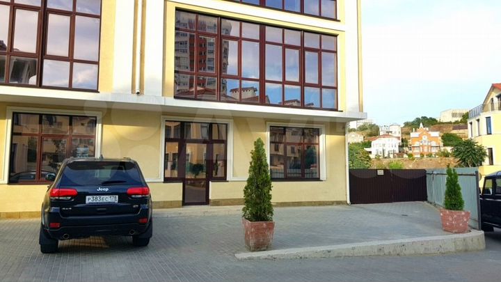 2-к. квартира, 73,8 м², 2/3 эт.