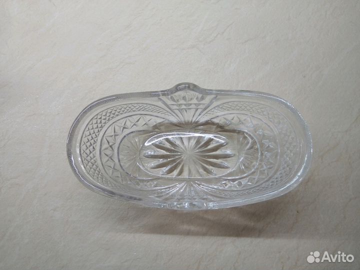 Конфетница хрустальная