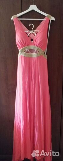 Очень красивое платье длинное туфли