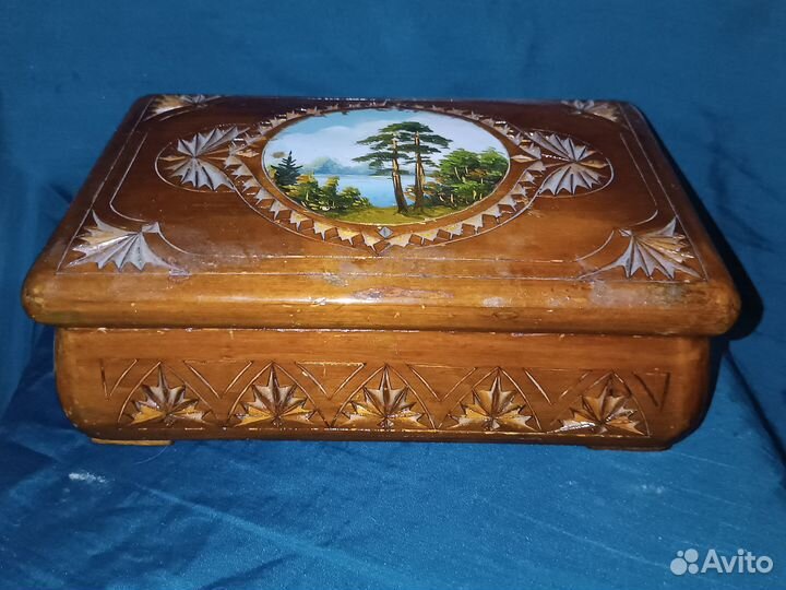 Деревянная шкатулка резьба роспись