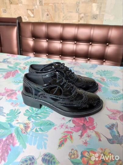 Ботинки женские 36 размер