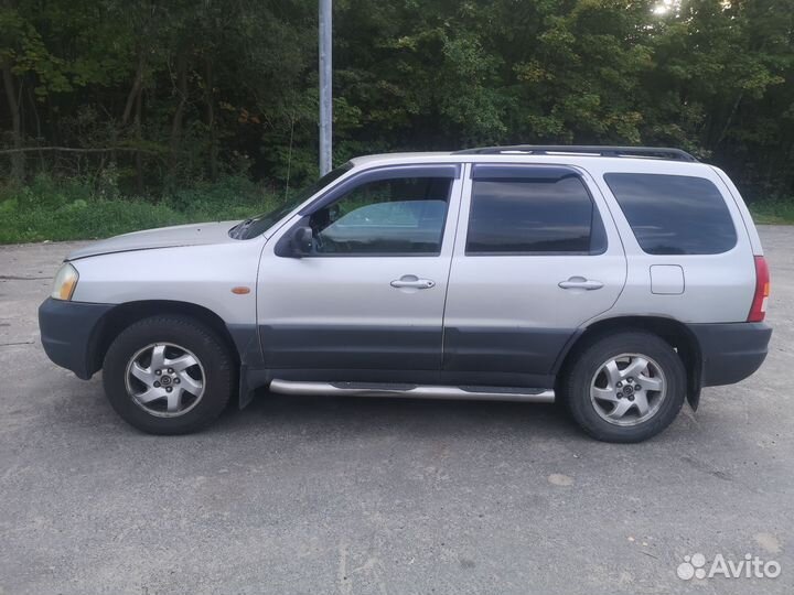 Mazda Tribute 2.0 МТ, 2003, 270 000 км