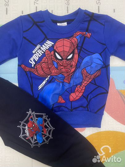 Спортивный костюм zara