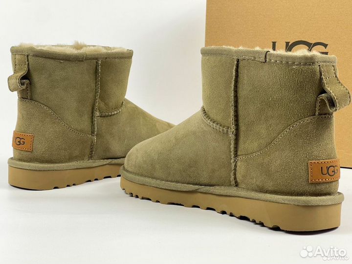 UGG Classic Mini II Boot Light Grey
