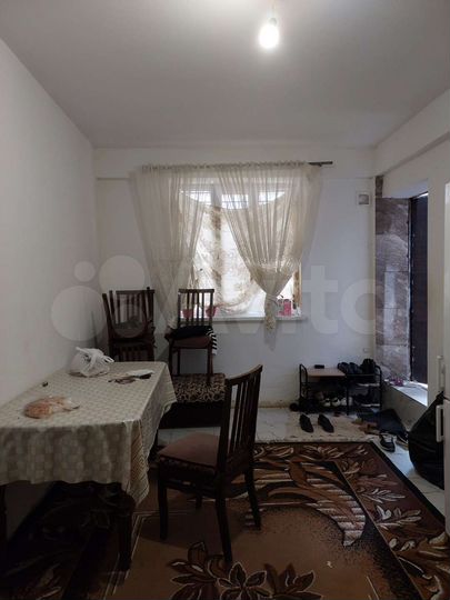 3-к. квартира, 55 м², 1/7 эт.