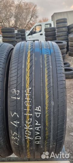 Yokohama Advan dB V551 235/45 R18