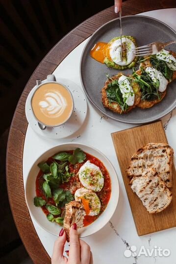 В новую кофейню требуются повара