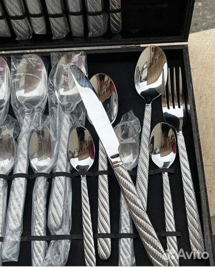 Столовые приборы