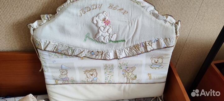 Комплект в детскую кроватку 8 предметов