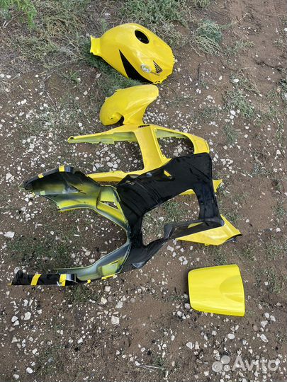 Пластик для мотоцикла honda cbr 600 rr