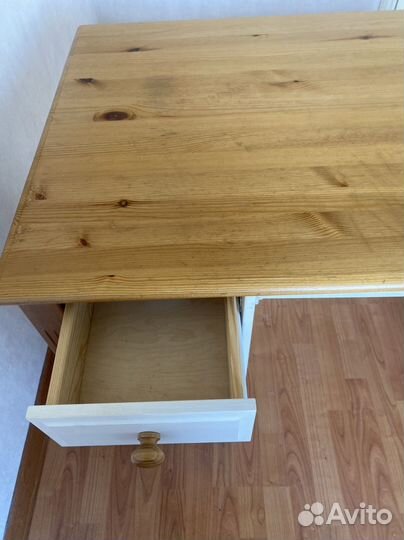 Стол письменный