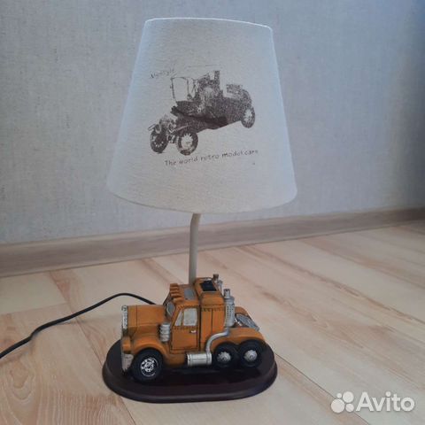 Лампа настольная/светильник