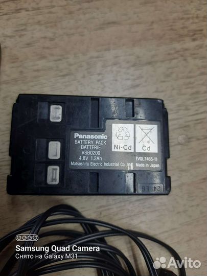 Блок питания и аккумулятор для видеокамеры