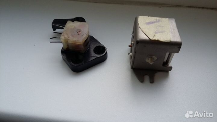 Головки магнитные от катушечного магнитофона