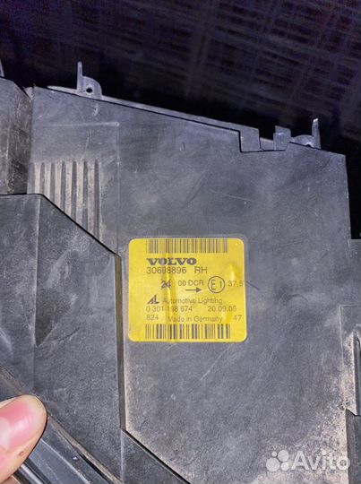 Фара volvo s40 2006 года ксенон адаптив