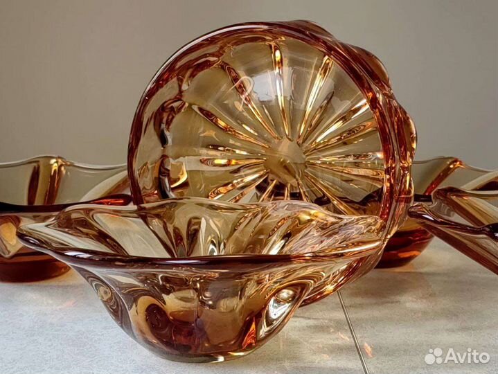Конфетница медовое стекло