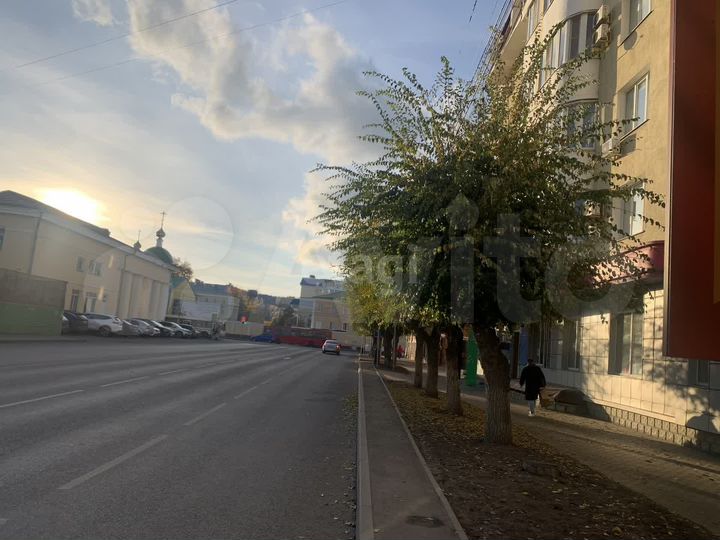 Продам офисное помещение, 125.7 м²