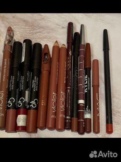 Набор косметики пакетом