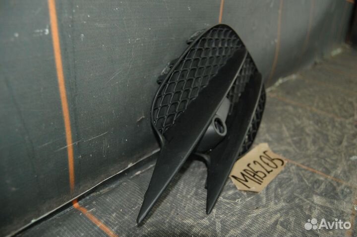 Решетка бампера переднего - Mercedes-Benz X253