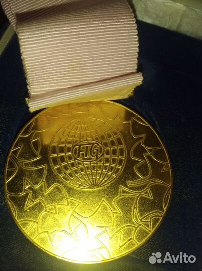 Золотая медаль орегинал