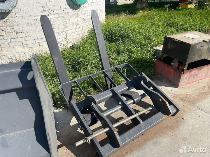 Телескопический погрузчик XCMG XC6-3514K, 2023