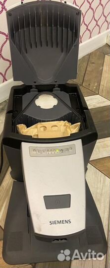 Робот пылесос Siemens