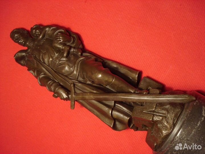 Бюст СССР 36 см советский Воин освободитель Берлин