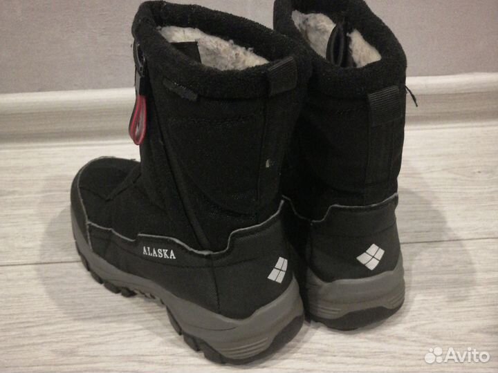 Ботинки зимние детские 32 размер