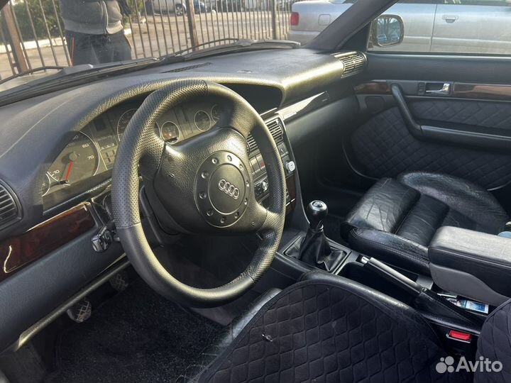 Audi A6 2.5 МТ, 1996, 500 км