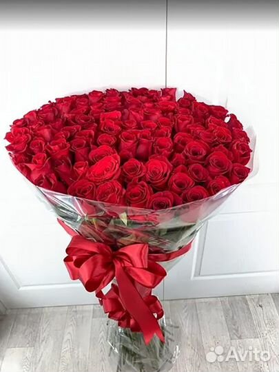 Цветы Красные розы 31 роза 51 роза 75 роз 101