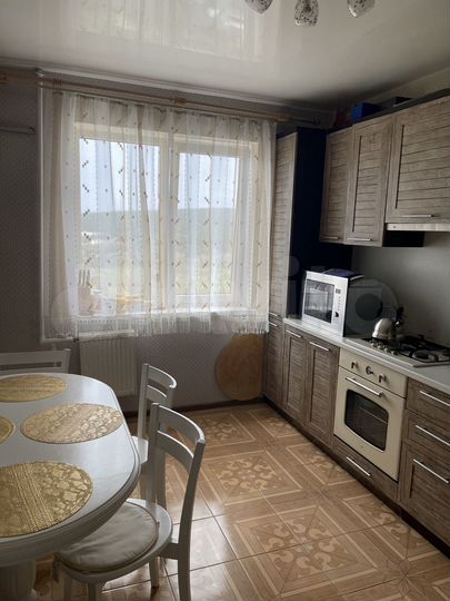 3-к. квартира, 63 м², 4/9 эт.