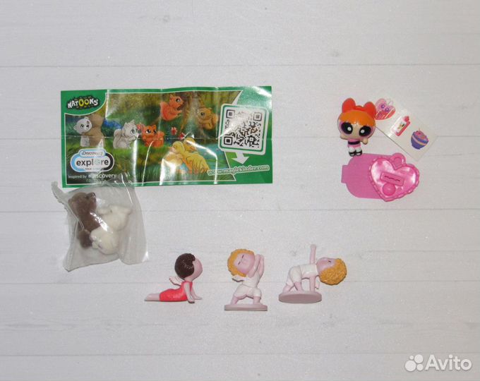 Игрушки из киндер сюрпризов (десертов)