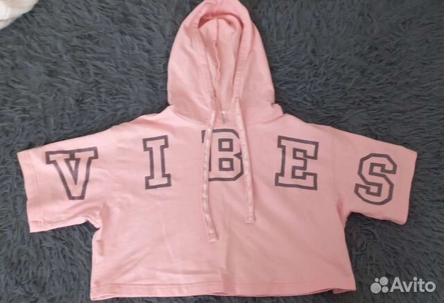 Футболка с капюшоном на девочку