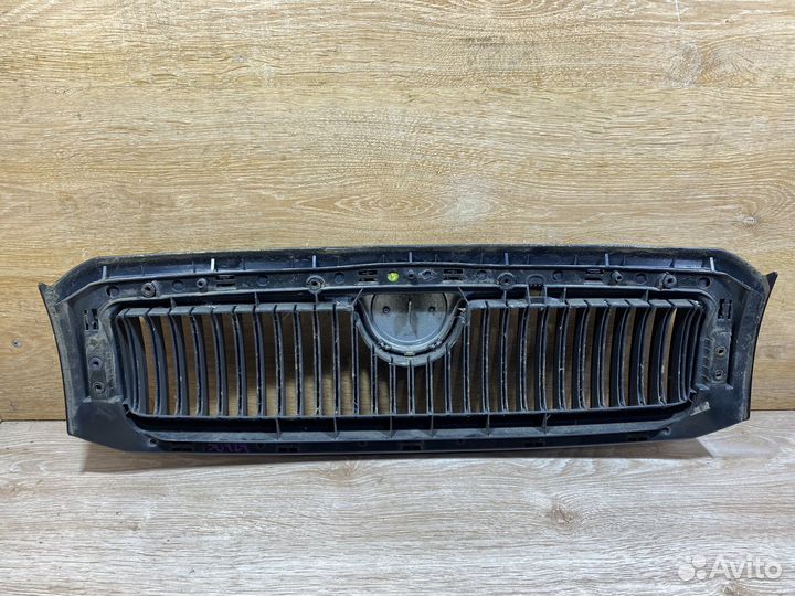 Решетка радиатора Skoda Fabia дорест 130424