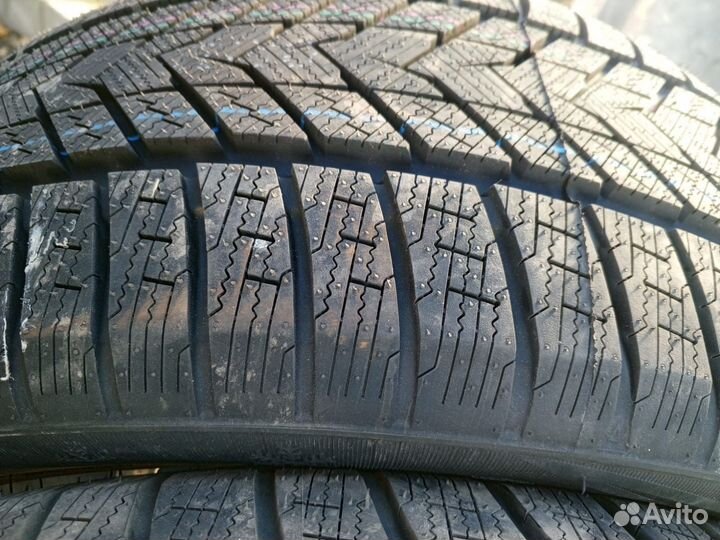 Fronway IceMaster II 265/45 R21 108H