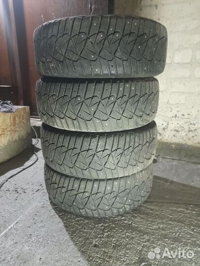 Goodyear Ultragrip 600 225/55 R17 101T
