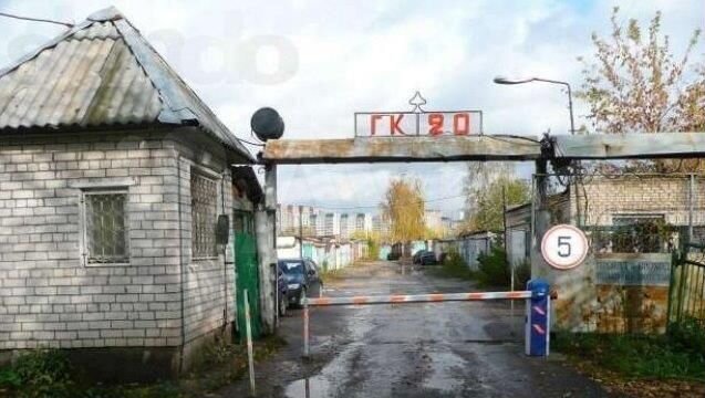 Гараж, > 30 м²