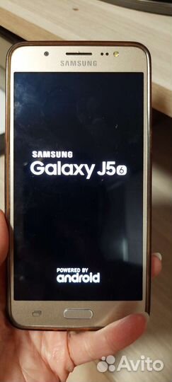 Телефон Samsung J5