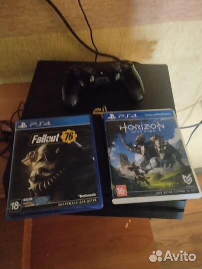 Sony playstation 4 PS4 pro