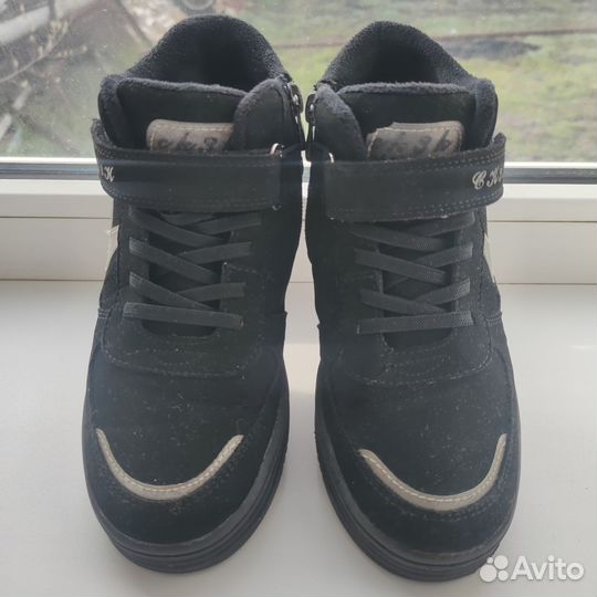 Ботинки демисезонные для девочки Сказка 33 размер