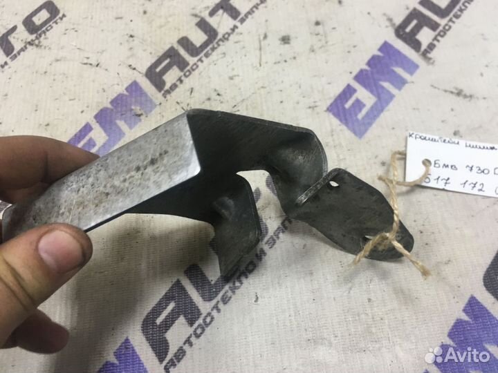 Кронштейн ниши колеса левый бмв 730D F01 седан